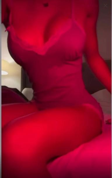 aishah 動画