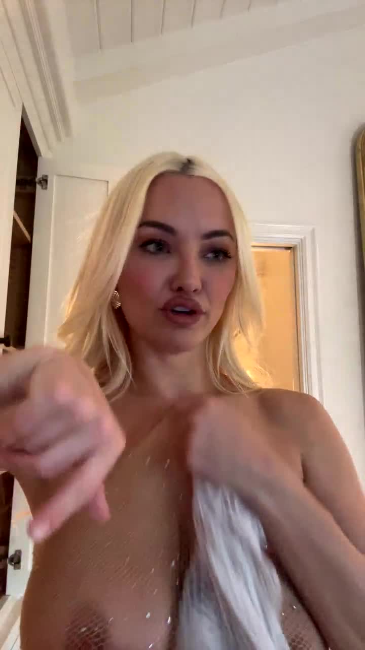 lindseypelas video