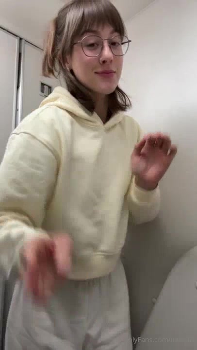 jules_arii video