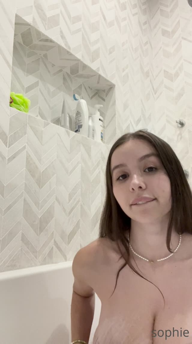 sophiemudd video