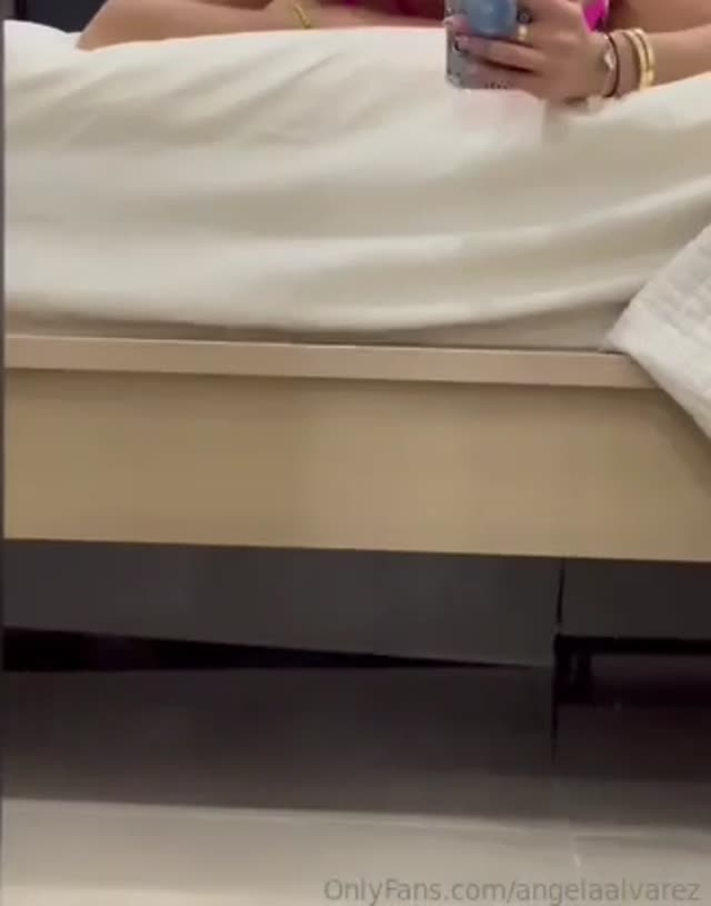 angeelaalvarez vidéo