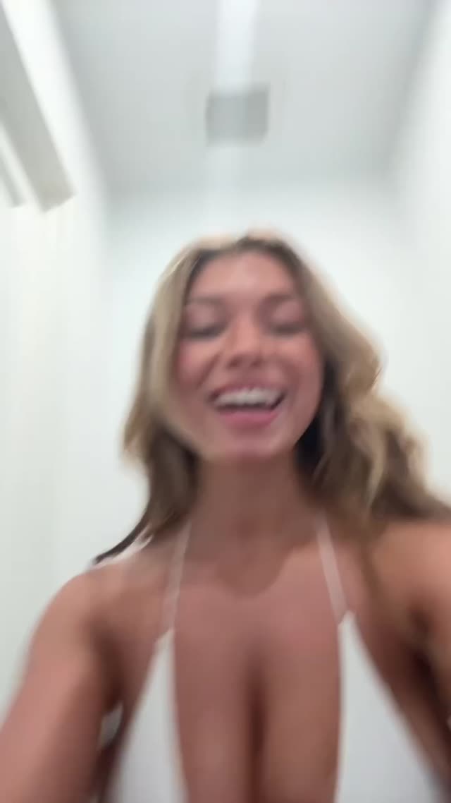 xxsarabrooks فيديو