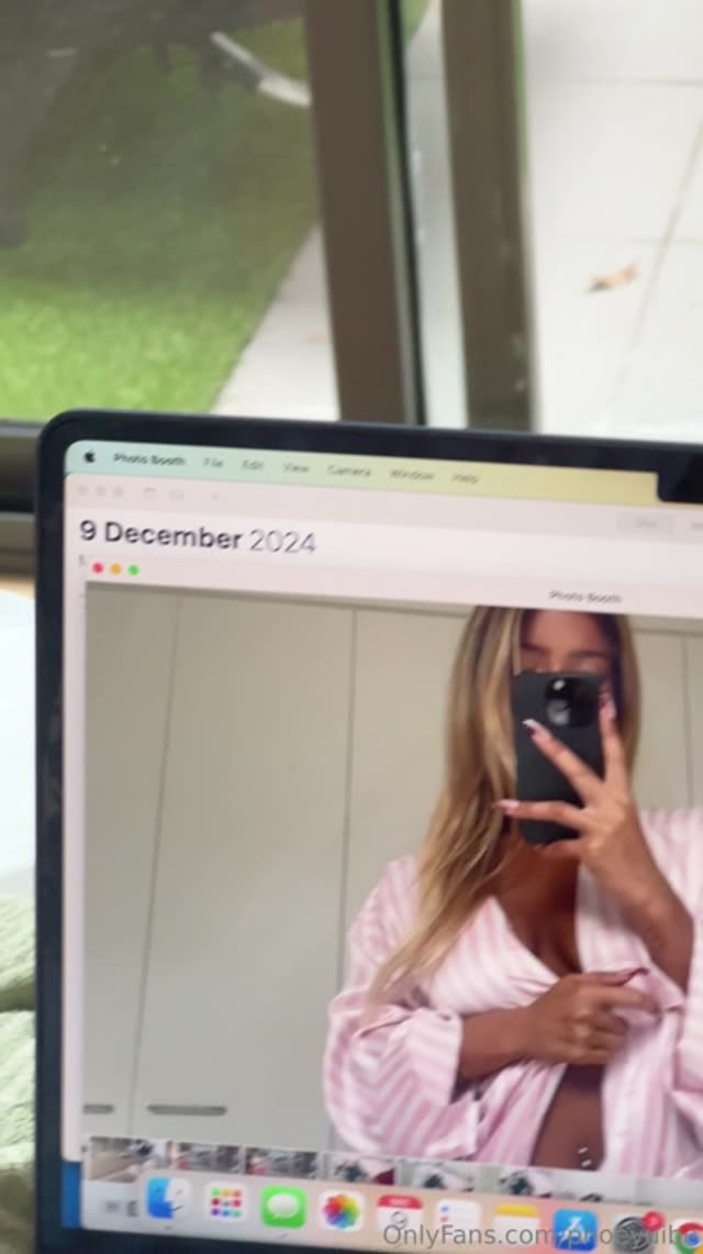 phoebeyui 動画
