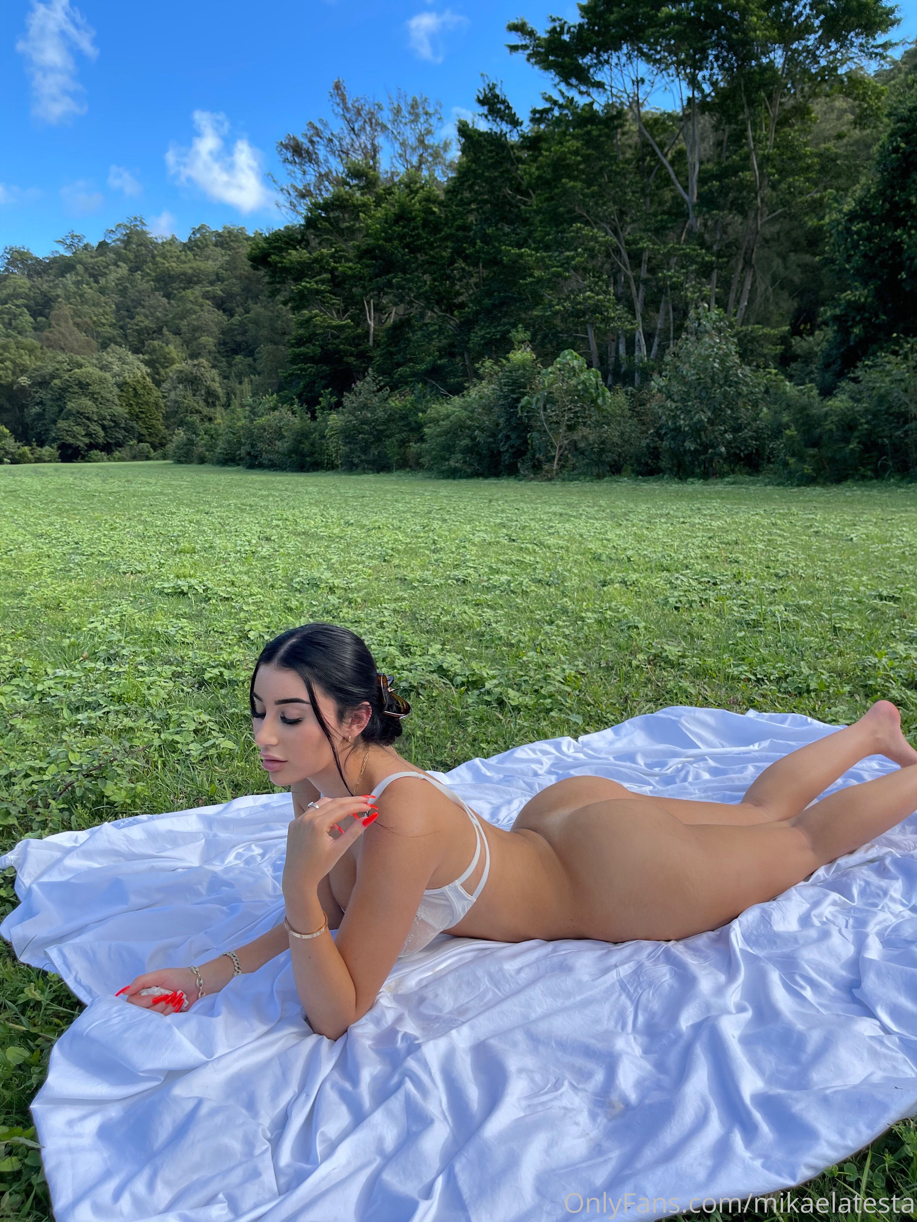 mikaelatesta video