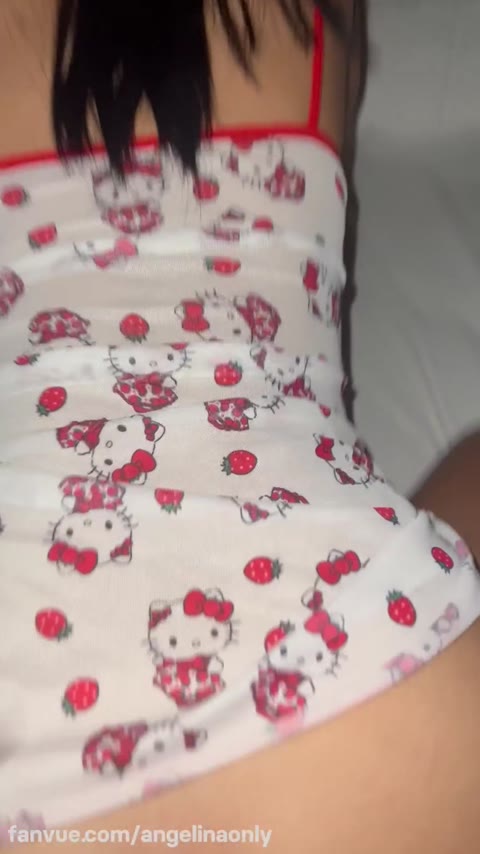 angelinadiiiaz 動画