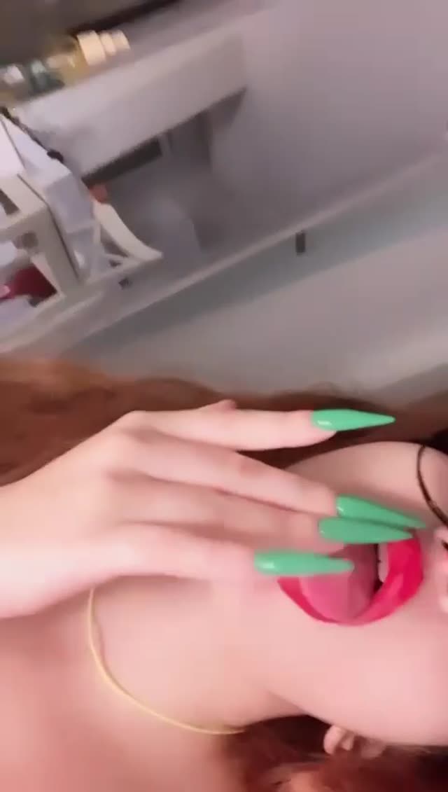 hellodespina1 video