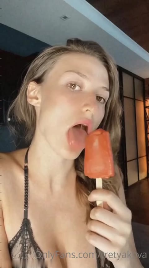 oliviacastaxx 動画