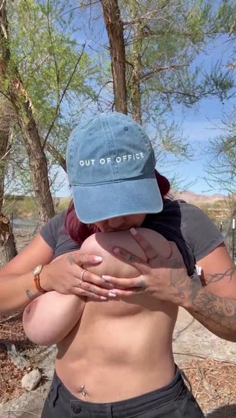 emilycheree video