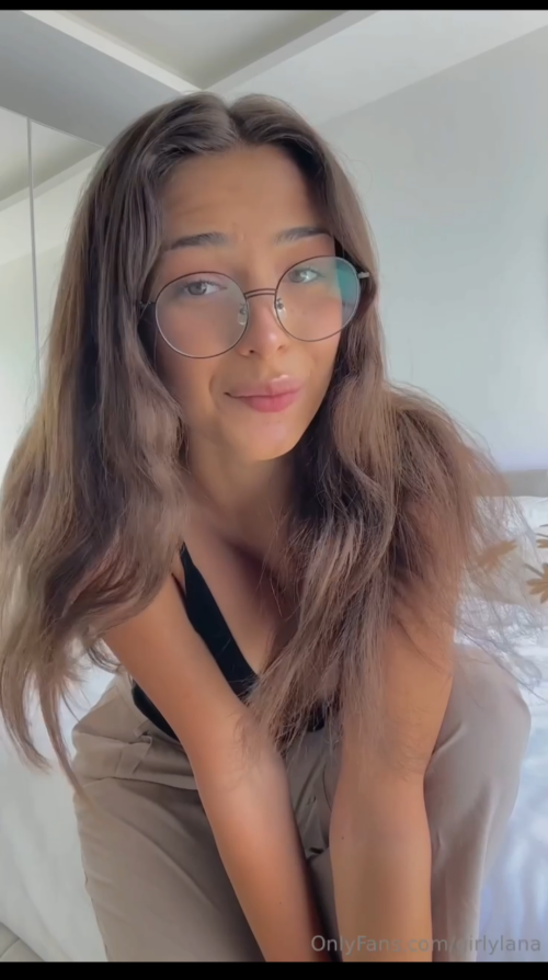 @girlylana