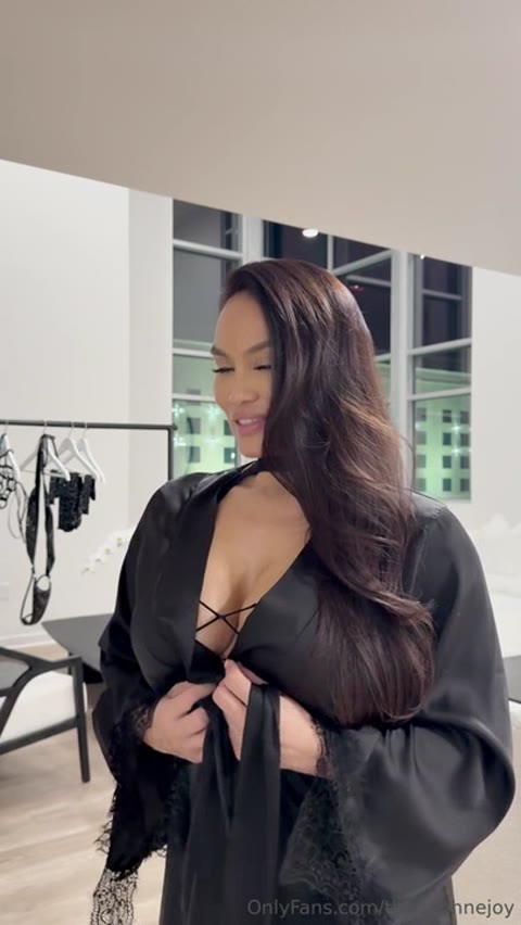 daphnejoy vidéo