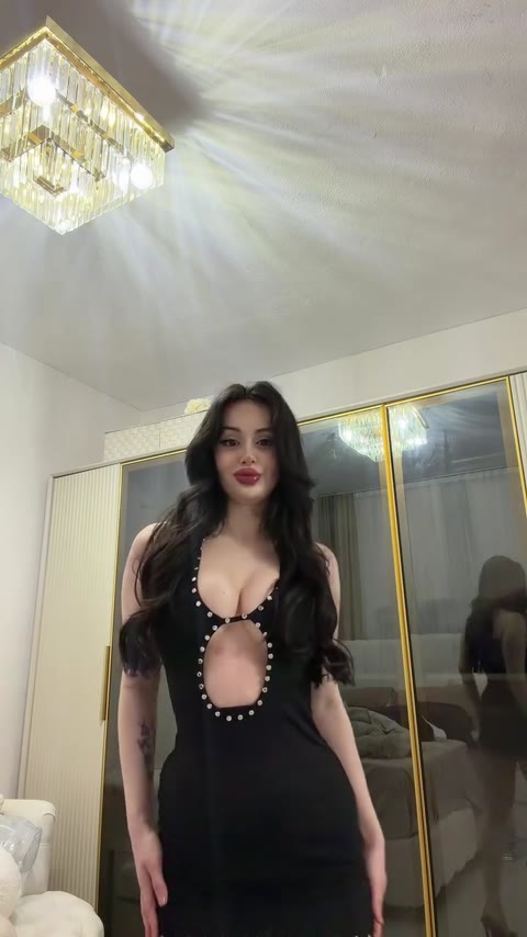 laydatrkstnilaydaaust Video